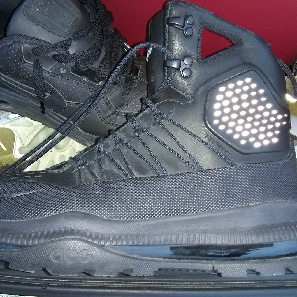 Nike boots